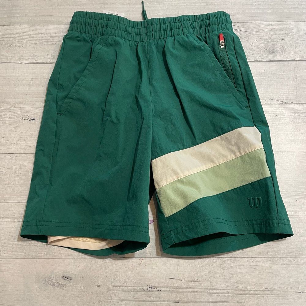 Wilson‎ Green and Cream Shorts youth small
